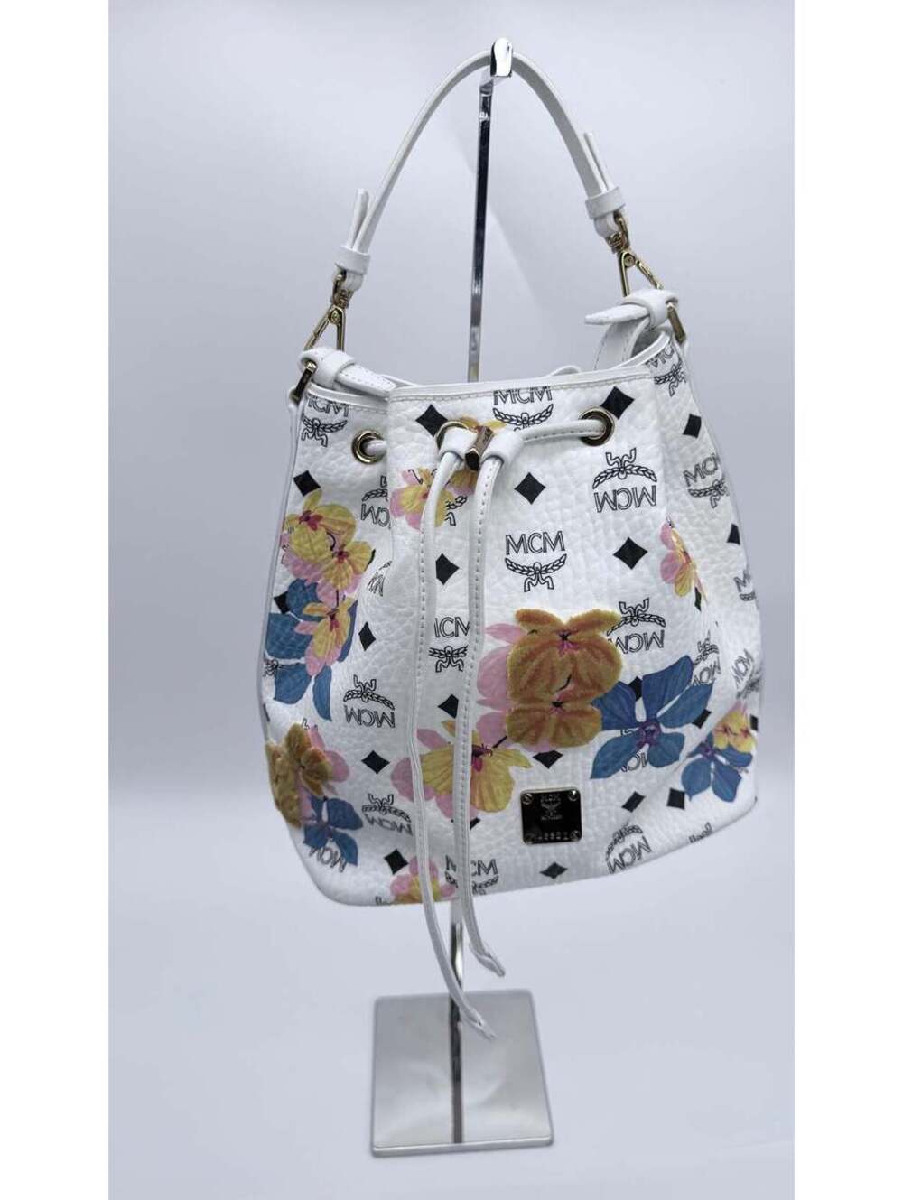 MCM Floral Visetos Drawstring Bucket Bag – White Leather